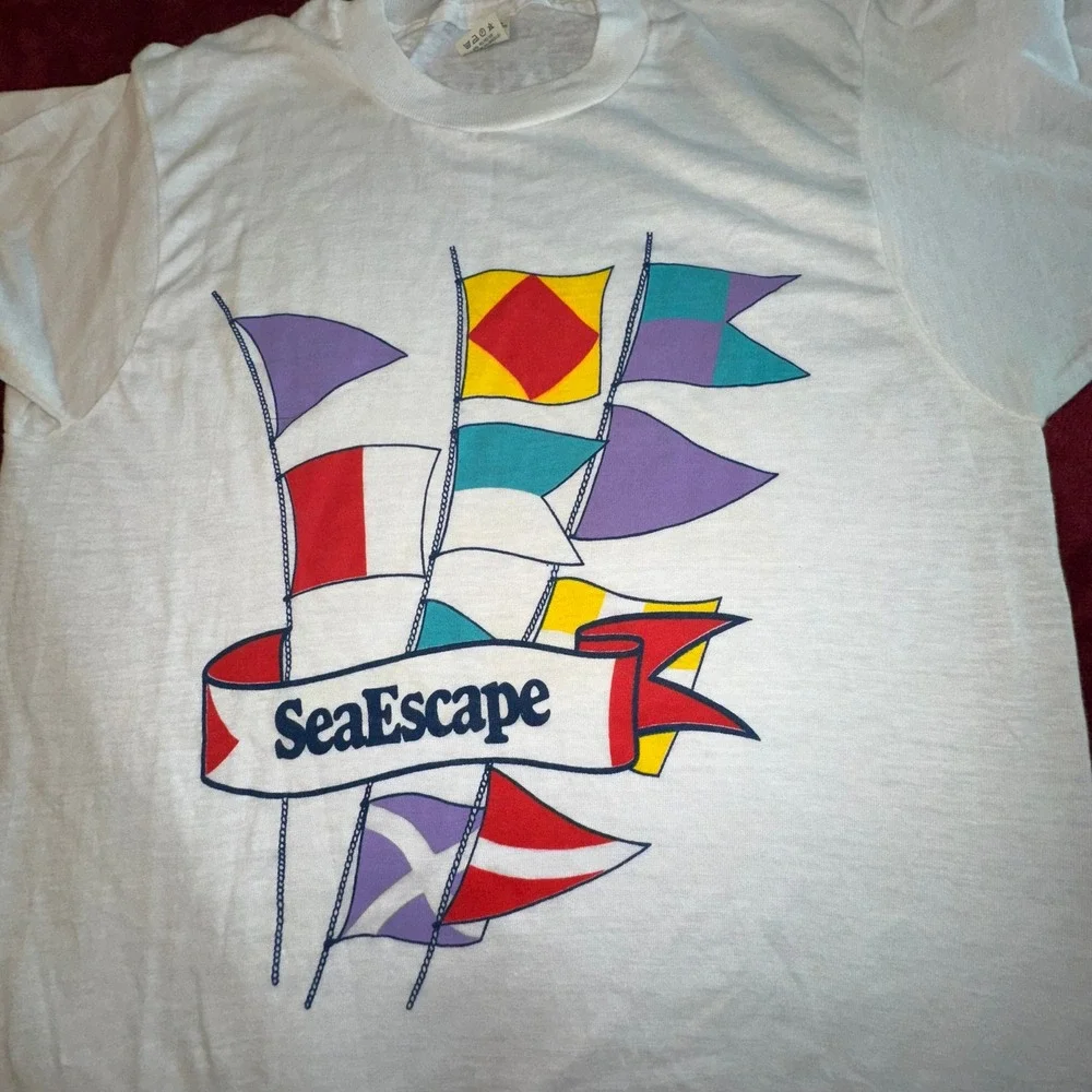 Vintage Screen Stars SeaEscape Cruise T-Shirt 80s Single Stitch White Medium‎